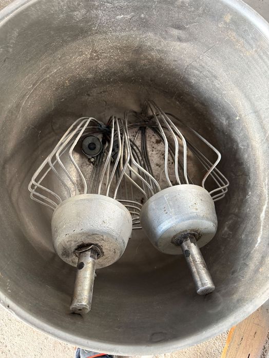 Міксер планетарний мву 60 на запчастини або цілим діжа  тістоміс