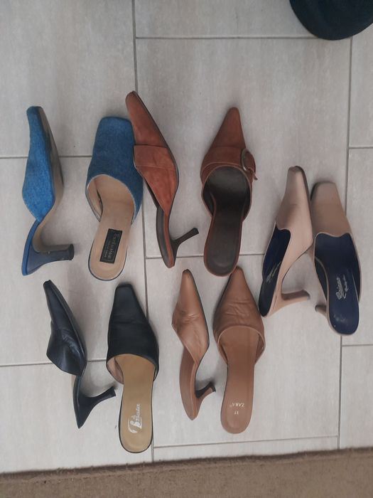 Chinelos de Salto pouco uso