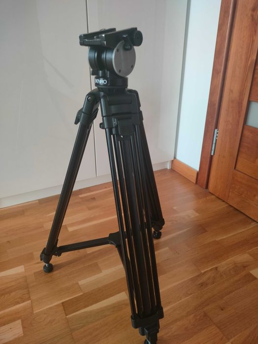 STATYW z głowicą na trzech nogach Benro KH-25
