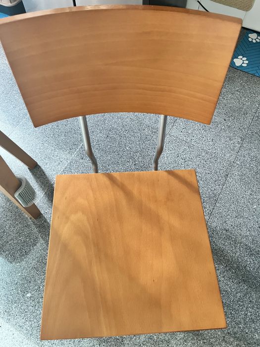 Mesa Extensível +4 cadeiras Madeira Cerejeira