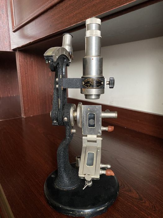 Продам мікроскоп