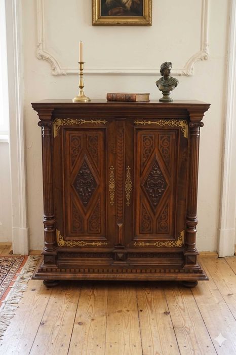 STARA NIESPOTYKANA komoda szafka barek zgrabna orzech Francja