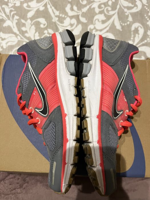 Tenis Nike Pegasus 28446693742468157442