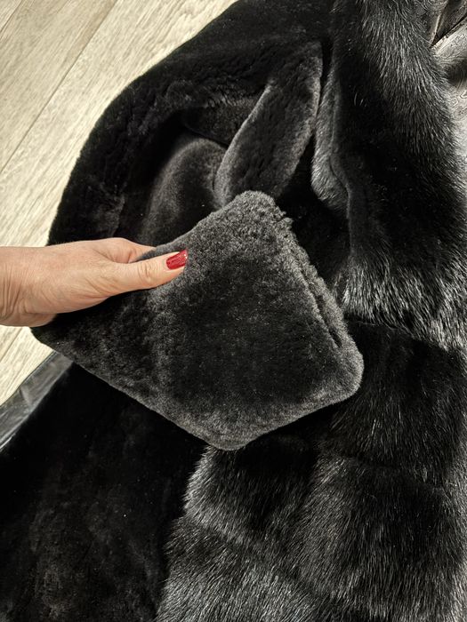 Шуба натуральна норка мутон чорна розмір S