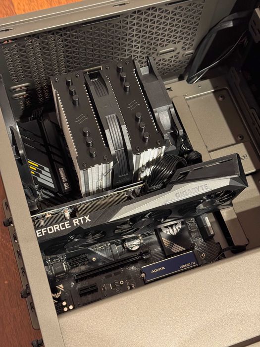 Komputer Ryzen 7 / 64GB RAM / RTX 3060 / SSD NVMe – Windows 11 Pro