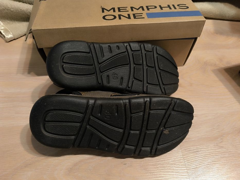 Brązowe sandały zapinane na rzepy memphis one 40