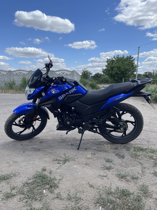 Продам Спарк 200 р 32