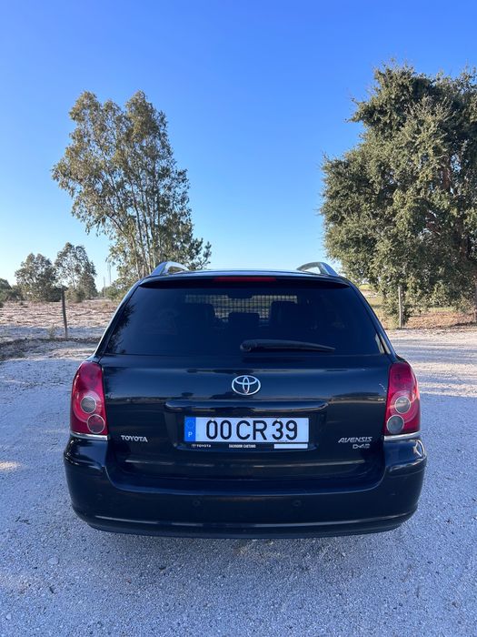 TOYOTA Avensis Sw2.0D4D — photo 4