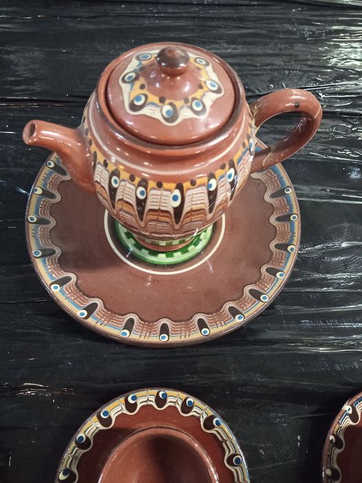 Ceramiczny serwis kawowy. Pawie oczko. Bułgarski