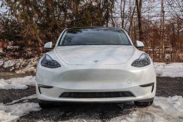 2025 Tesla Model Y Long Range