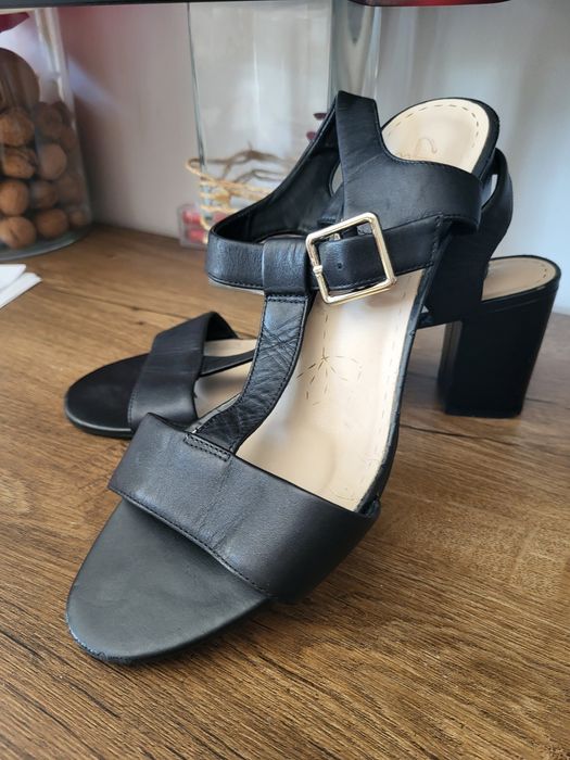 Sandały Clarks r 40