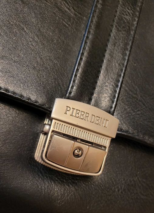 Портфель для бізнесу/навчання/подарунка Pieer Dani