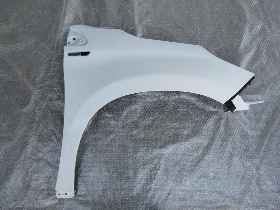 Guarda lamas direito PEUGEOT 2008 ano 2017  /2019 Original