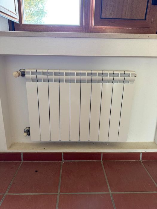 4 Radiadores Aquecimento Central — Pouco Usados