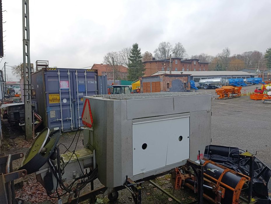 Rozsiewacz Sicometal Posypywarka Solarka na samochód