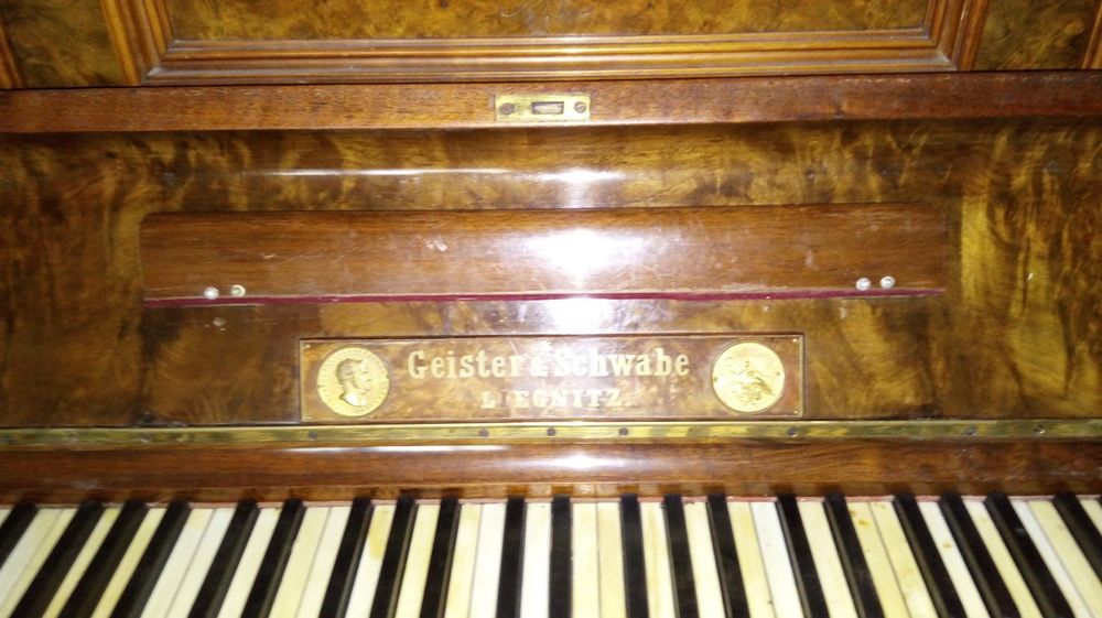 пианино старинное Немецкое