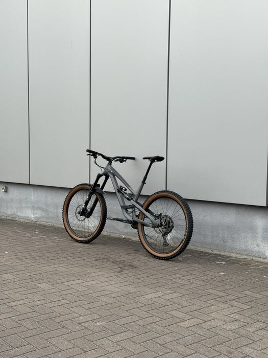 Ендуро двопідвіс YT Capra 27.5 Comp