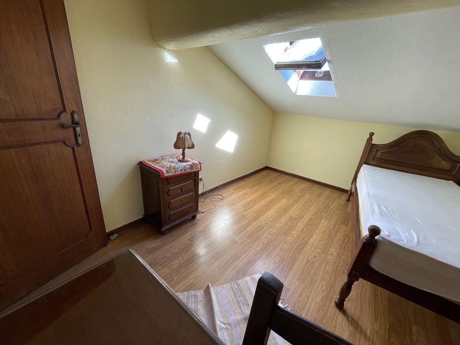 Quarto para arrendar