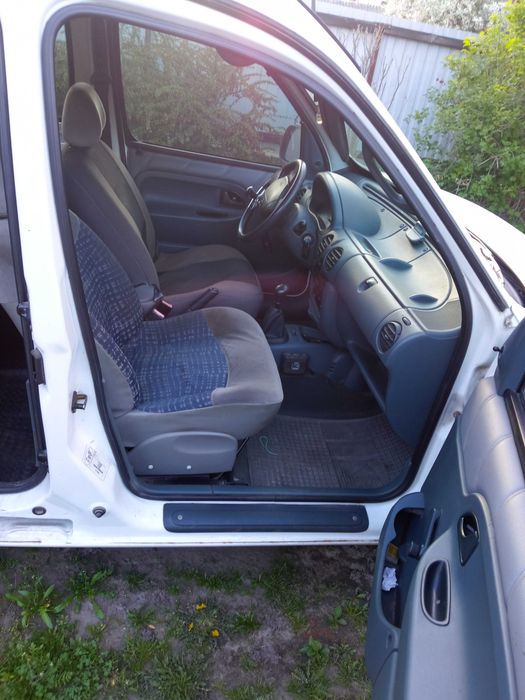 Рено кенго 2000р