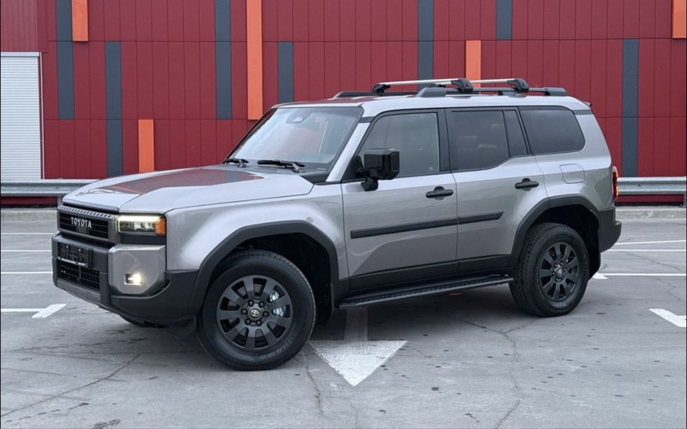 Toyota Land Cruiser Prado 2024