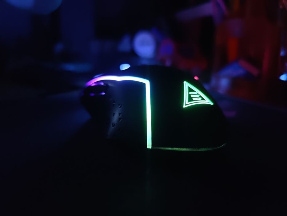 Gaming Mouse EKSA Em-100 RGB
