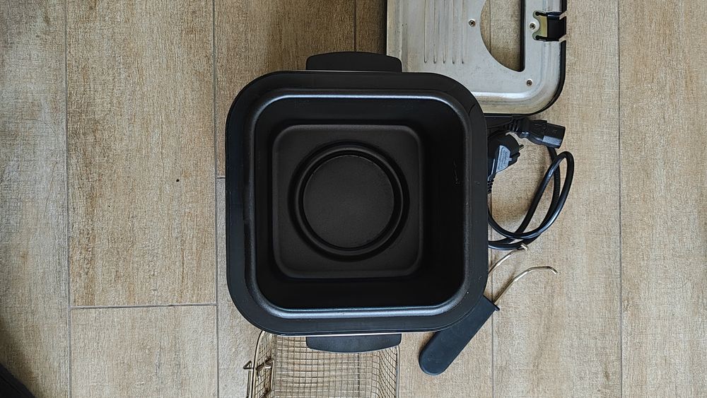 Фритюрниця Tefal