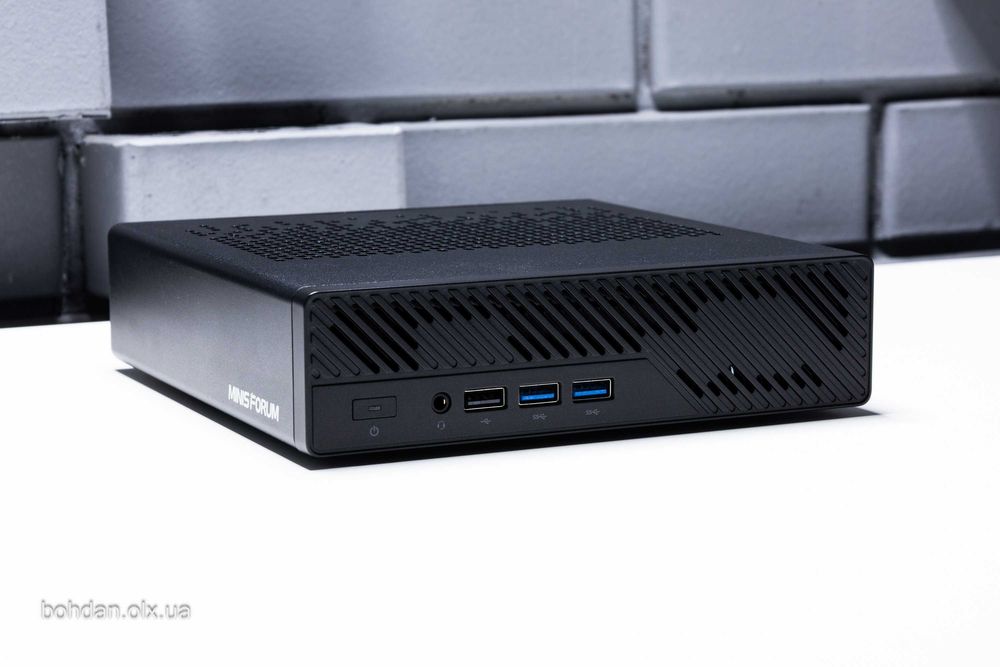 Minisforum MS-A1 9950X 64GB 2TB W11P (MS-A1-A5995)