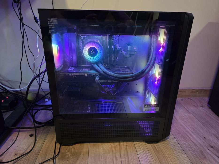 Komputer Ryzen 9800X3D/ RTX 4070 Super/ 64GB DDR5 / 2 TB nvme GWARA