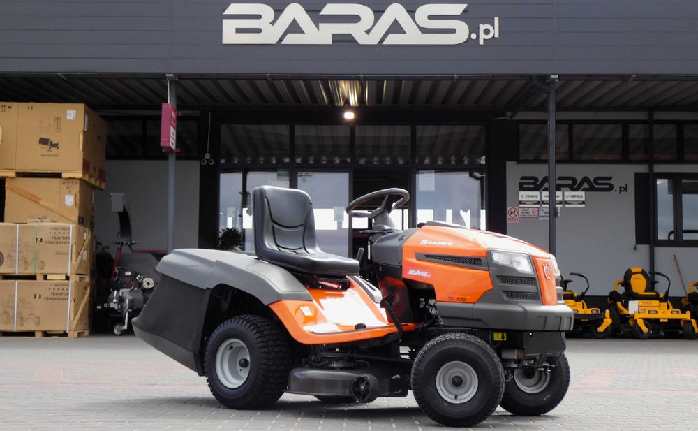 Traktorek kosiarka Husqvarna TC138 Briggs&Stratton Pompa oleju (280406.6) - Baras