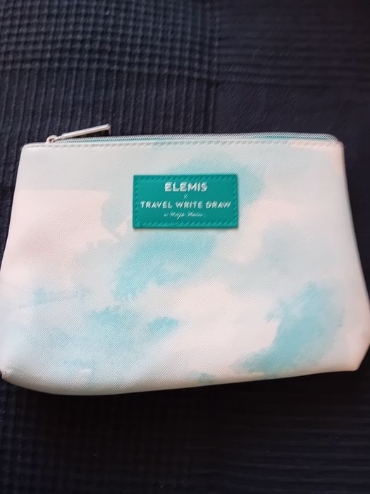 Kosmetyczka damska wielokolorowa