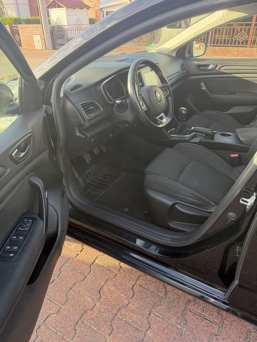 Megane 1.3 benzynka 2020r
