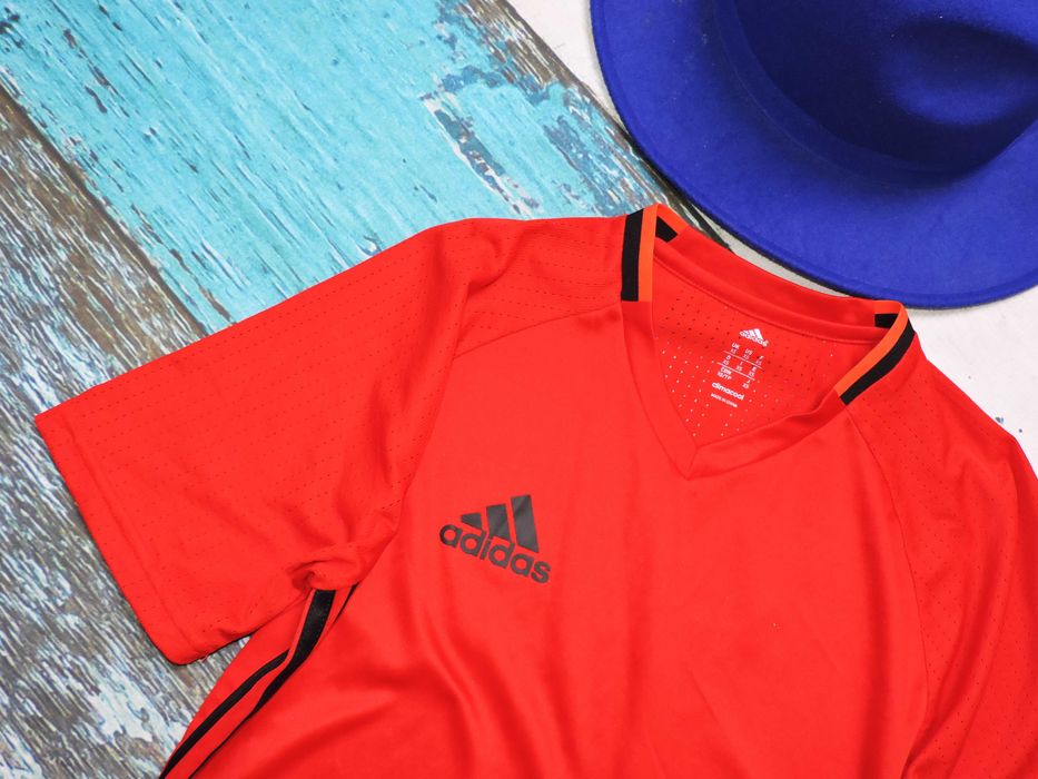 Adidas Oryginalny męski t shirt active XS