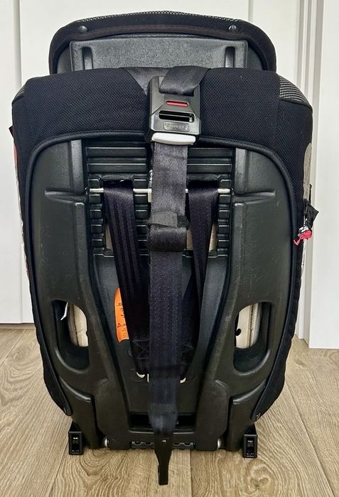 Автокрісло HEYNER MultiRelax AERO Fix ISOFIX 9–36 кг