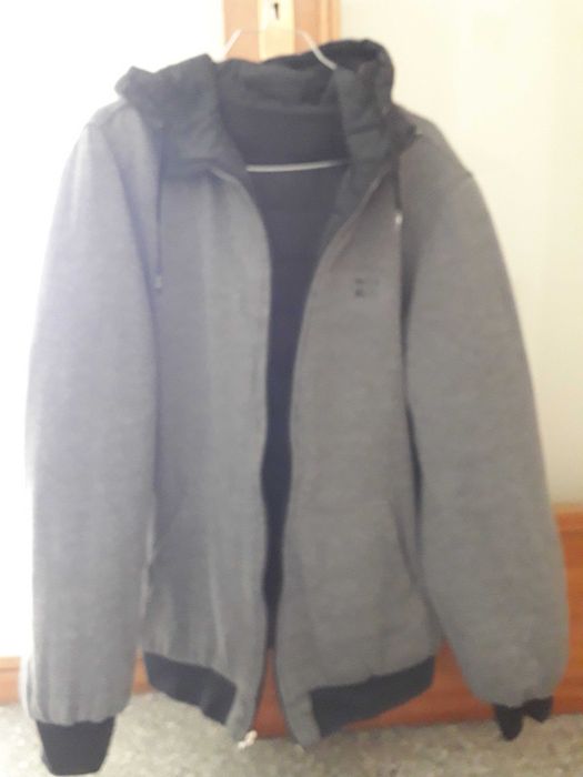 Kispo acolchoado dupla face (reversivel) BILLABONG