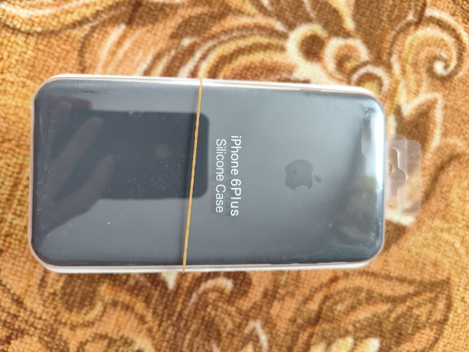 Продам чохли на телефони.