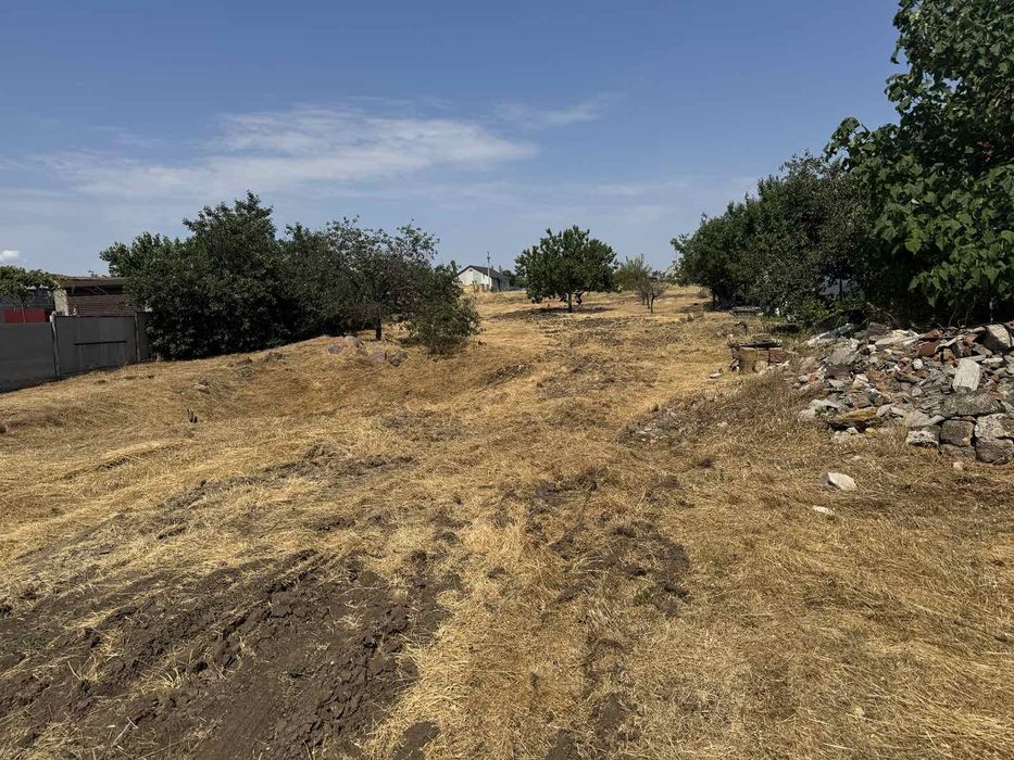 Продам участок 6 соток в с. Причерноморское