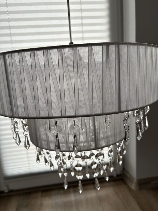 Lampa wisząca z kryształkami