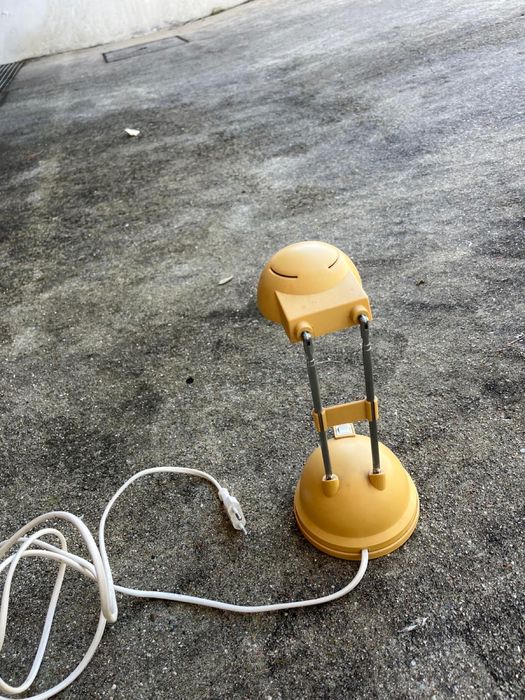 Candeeiro de secretária