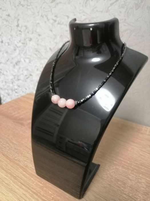 Чокер з гематитом та рожевим опалом