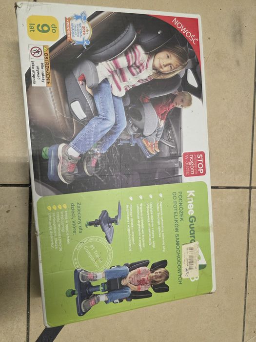Podnóżek dla dziecka do fotelika KneeGuard