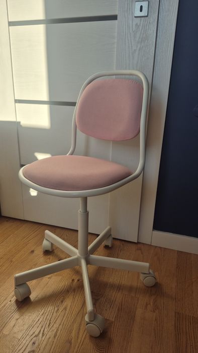 Krzesełka obrotowe IKEA