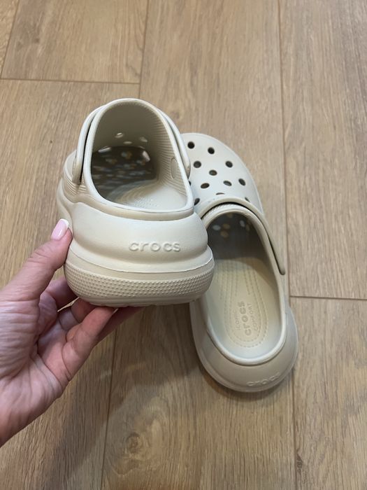Жіночі сабо Crocs крокс M6 W8 38 розмір