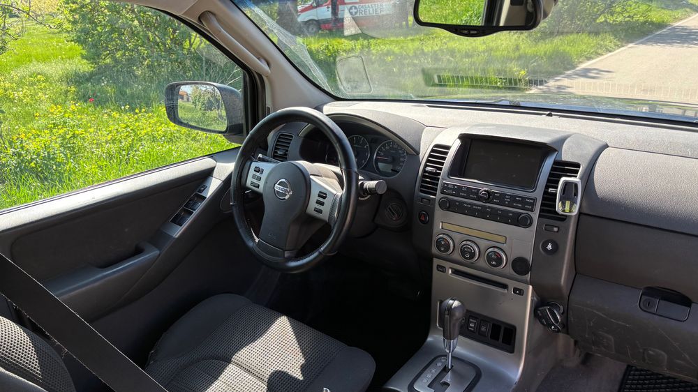 Nissan Pathfinder R51