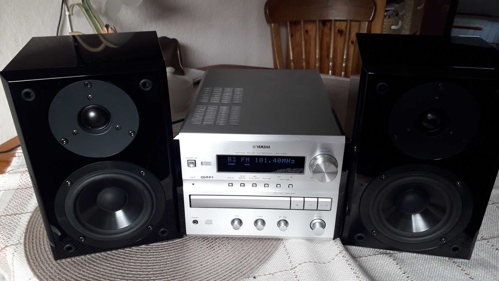 Radio Yamaha  CRX-E300