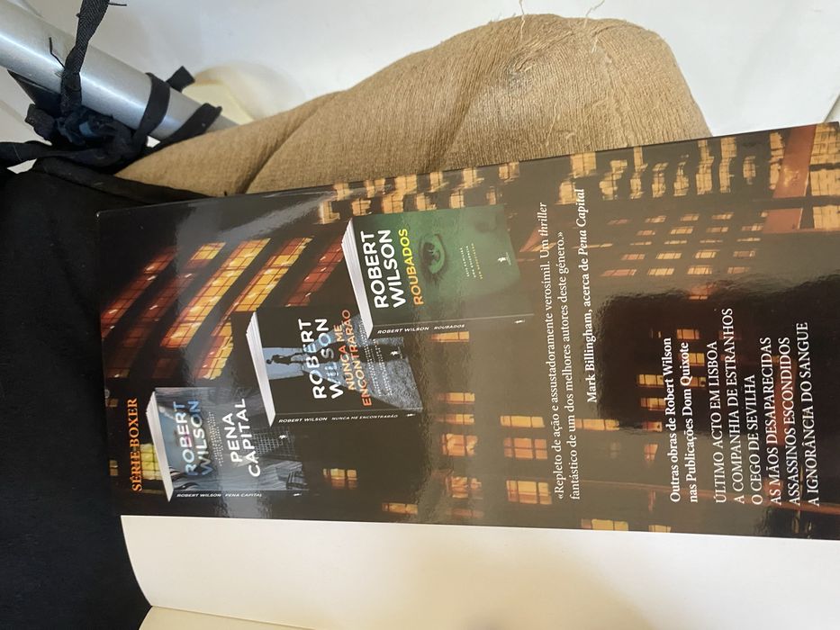 Livro de Robert Wilson “Sem Mentiras”