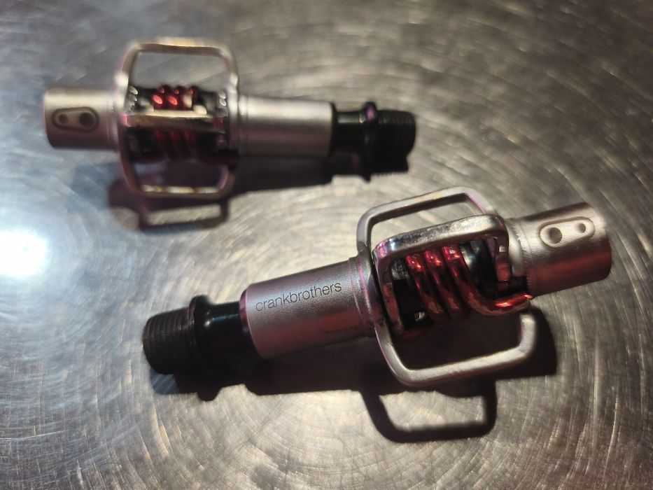 Pedais crankbrothers egg beater 1