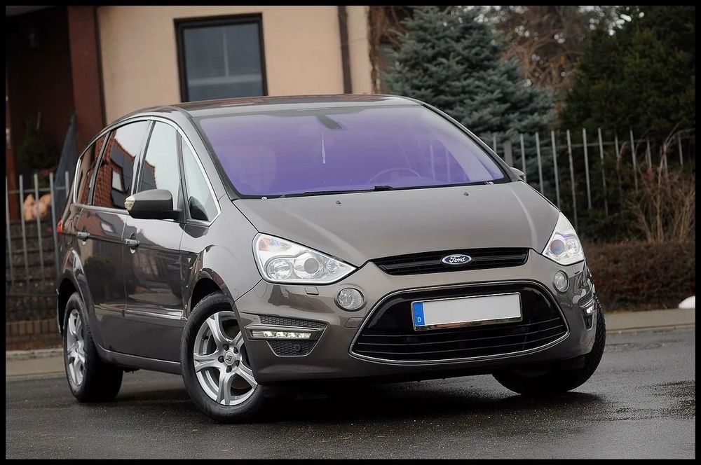 Ford S-Max 2.0 TDCI 140KM Lift LED Titanium Convers Xenon Navi Rolety Tempomat