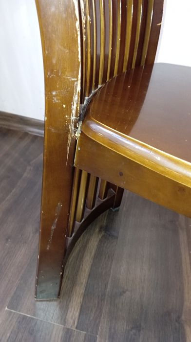 Стільці дерев'яні 4 шт