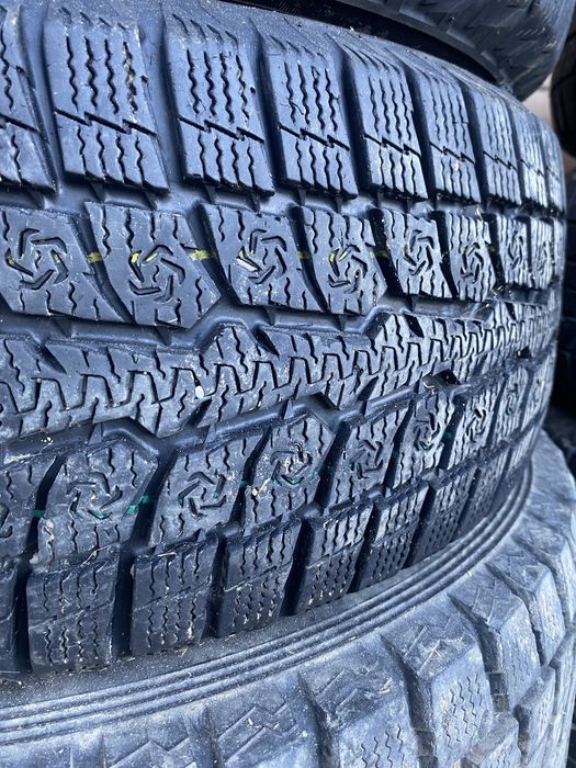 Резина Toyo 205/65-R15