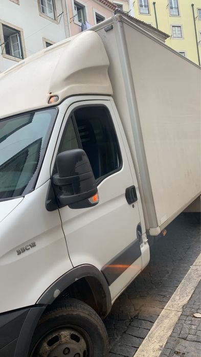 Recolha entulho e recheio de casa